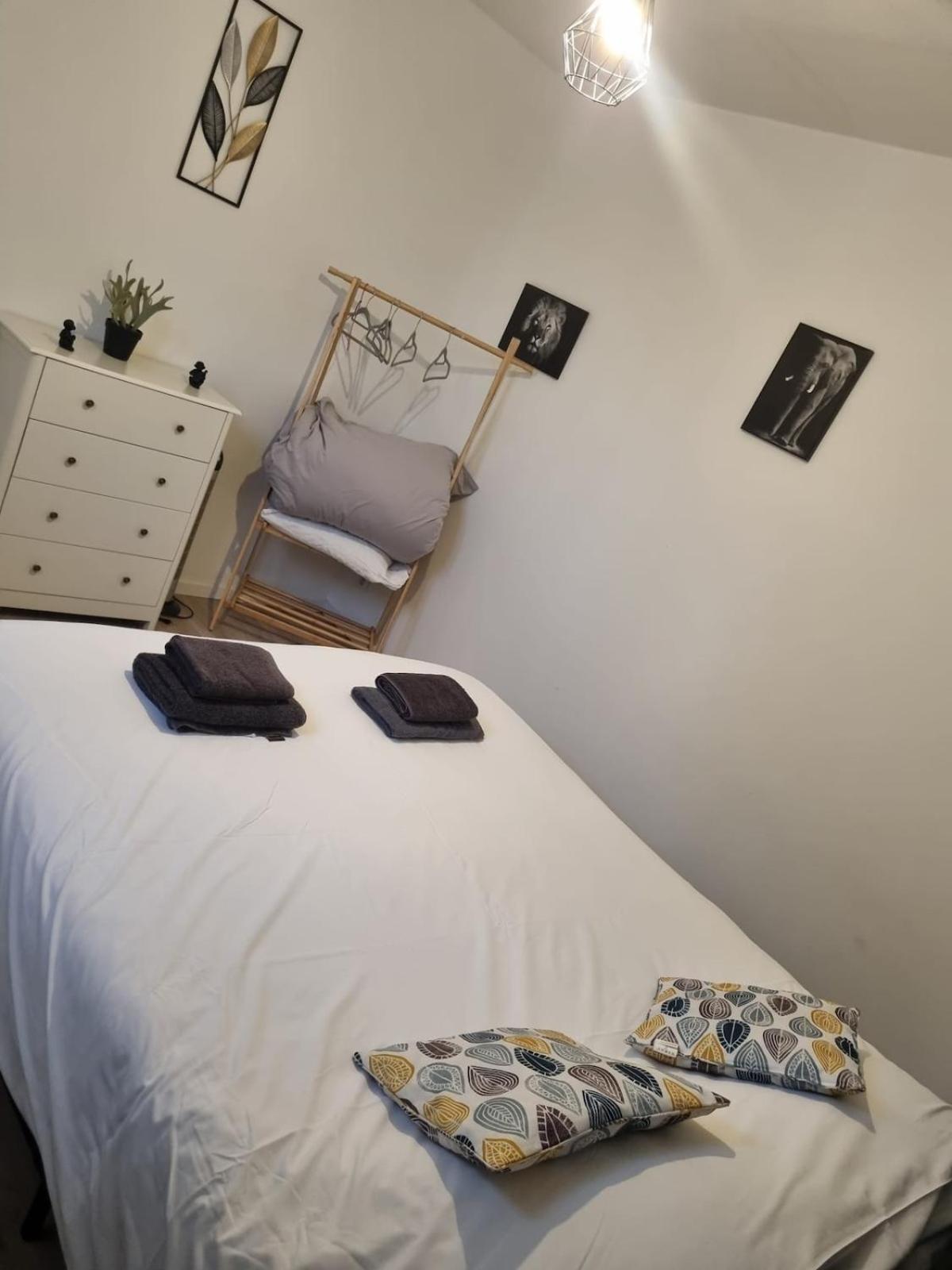Solesmes Apartment Solesmes (Nord)